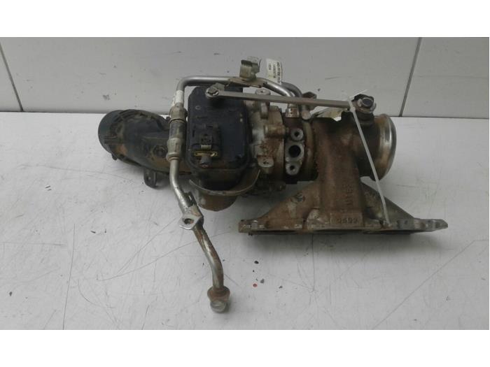 Gebruikte G-lader Nissan Qashqai (J11) 1.3 DIG-T 140 16V Prijs op aanvraag aangeboden door Wessel Parts & Service B.V.