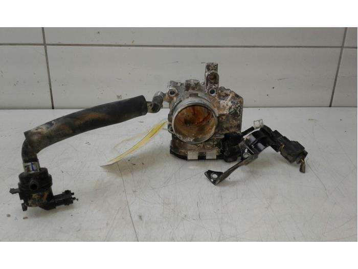 Gebruikte Gasklephuis Kia Niro I (DE) 1.6 GDI Hybrid Prijs € 51,45 Margeregeling aangeboden door Wessel Parts & Service B.V.