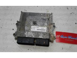 Gebruikte Computer Motormanagement Opel Crossland (X) 1.2 Turbo 12V Prijs op aanvraag aangeboden door Wessel Parts & Service B.V.