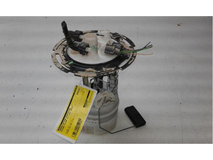 Gebruikte Brandstofpomp Elektrisch Nissan Micra (K14) 1.0 IG-T 100 Prijs € 93,45 Margeregeling aangeboden door Wessel Parts & Service B.V.