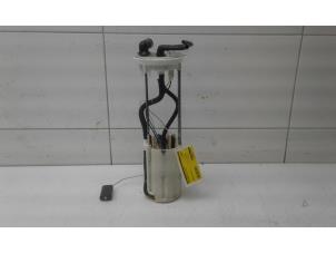 Gebruikte Tank element Pomp Fiat Ducato (250) 2.0 D 115 Multijet Prijs € 89,00 Margeregeling aangeboden door Wessel Parts & Service B.V.