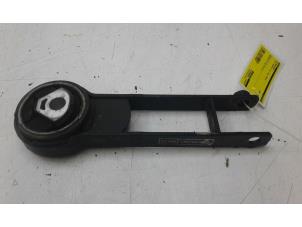 Gebruikte Motorsteun Fiat Ducato (250) 2.0 D 115 Multijet Prijs € 49,00 Margeregeling aangeboden door Wessel Parts & Service B.V.