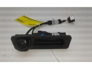 Gebruikte Camera achteruitrijden Kia Ceed (CDB5/CDBB) 1.6 CRDi 16V 115 Prijs € 179,00 Margeregeling aangeboden door Autobedrijf G.H. Wessel B.V.