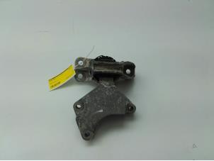 Gebruikte Motorsteun Nissan Micra (K14) 1.0 IG-T 100 Prijs € 59,00 Margeregeling aangeboden door Wessel Parts & Service B.V.