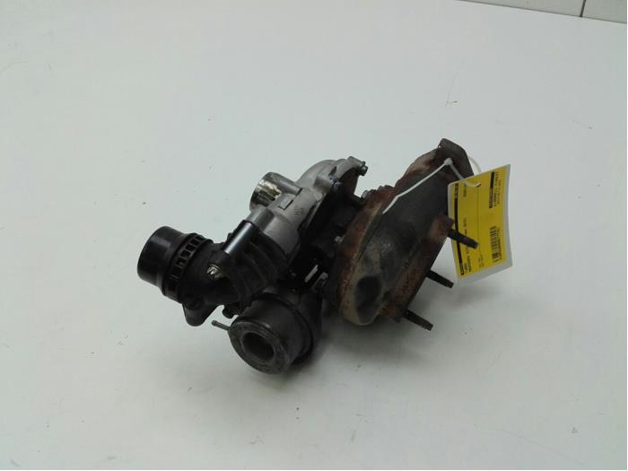 Gebruikte Turbo Mercedes Vito (447.6) 1.6 111 CDI 16V Prijs € 471,45 Margeregeling aangeboden door Wessel Parts & Service B.V.