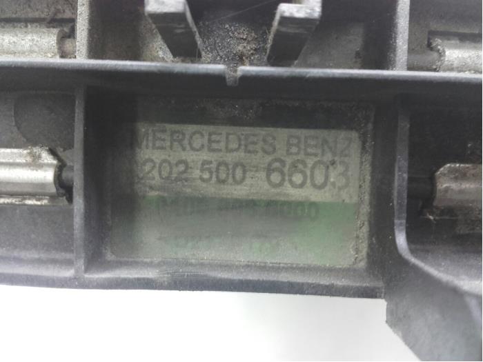 MERCEDES-BENZ SLK-Class R170 (1996-2004) Aušinimo radiatorius 14605759