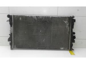 Gebruikte Radiateur Mercedes Vito (639.6) 2.2 116 CDI 16V Euro 5 Prijs € 69,00 Margeregeling aangeboden door Wessel Parts & Service B.V.
