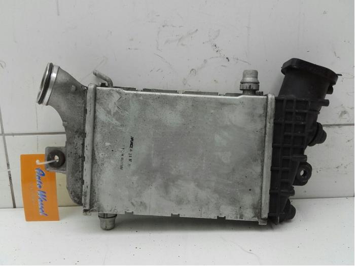 Gebruikte Intercooler Mercedes S (222.0/222.1) 3.0 S-350 BlueTEC, S-350d 24V Prijs € 156,45 Margeregeling aangeboden door Wessel Parts & Service B.V.