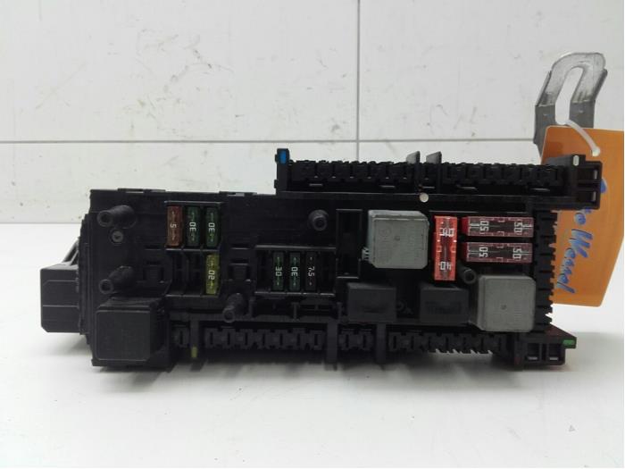 MERCEDES-BENZ C-Class W204/S204/C204 (2004-2015) Fuse Box 2049000902 17336930