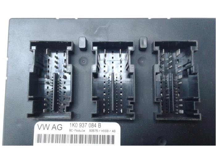 VOLKSWAGEN Golf Plus 2 generation (2009-2014) Unitate de control închidere centralizată 1K0937084B 22572259