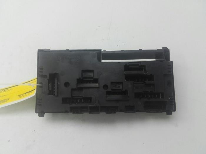 BMW 5 Series F10/F11 (2009-2017) Fuse Box 9252815 14721803