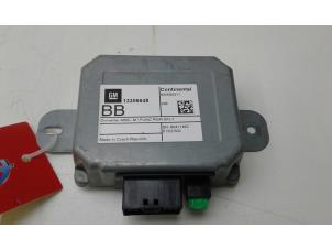 Gebruikte Computer Diversen Opel Karl 1.0 12V Prijs € 39,00 Margeregeling aangeboden door Wessel Parts & Service B.V.