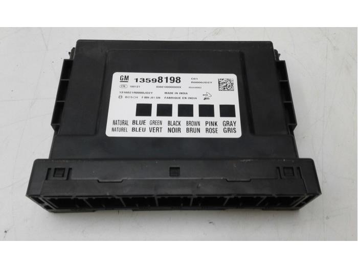 Gebruikte Computer Diversen Opel Karl 1.0 12V Prijs € 78,75 Margeregeling aangeboden door Wessel Parts & Service B.V.