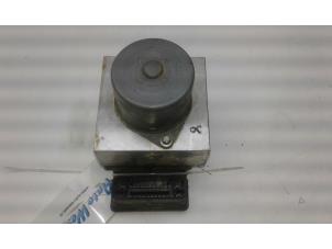 Gebruikte ABS Pomp Ford Mondeo Prijs € 99,00 Margeregeling aangeboden door Wessel Parts & Service B.V.