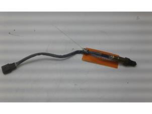 Gebruikte Lambda Sonde Mercedes C Estate (S205) C-200 BlueTEC, C-200 d 1.6 16V Prijs € 49,00 Margeregeling aangeboden door Wessel Parts & Service B.V.