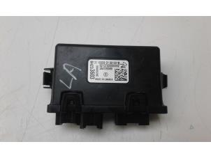 Gebruikte Module (diversen) Opel Insignia Sports Tourer Mk.II 1.6 CDTI 16V 136 Prijs € 89,00 Margeregeling aangeboden door Wessel Parts & Service B.V.