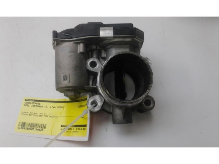 Gebruikte Gasklephuis Opel Insignia Sports Tourer Mk.II 1.6 CDTI 16V 136 Prijs € 82,95 Margeregeling aangeboden door Wessel Parts & Service B.V.