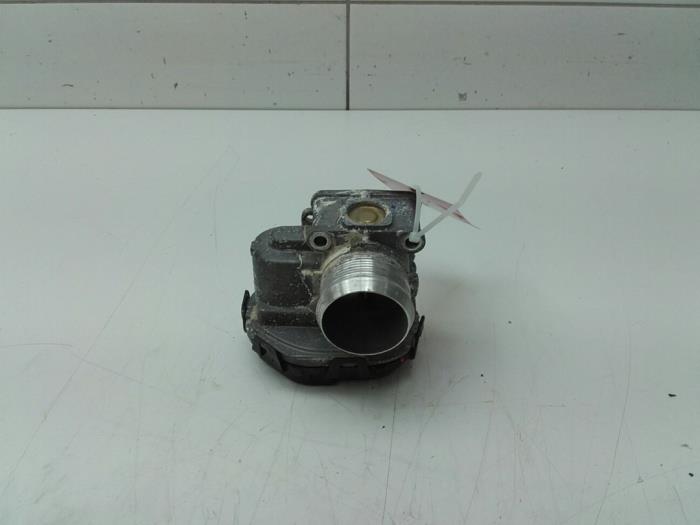 Gebruikte Gasklephuis Opel Grandland/Grandland X 1.6 CDTi 120 Prijs € 36,75 Margeregeling aangeboden door Wessel Parts & Service B.V.