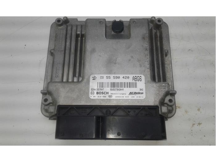 OPEL Insignia A (2008-2016) Engine Control Unit ECU 55579447 14604751