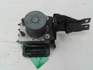 Gebruikte ABS Pomp Skoda Fabia III Combi (NJ5) 1.2 TSI 16V Greentech Prijs € 69,00 Margeregeling aangeboden door Wessel Parts & Service B.V.