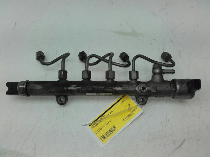 Gebruikte Injector brug Mercedes Sprinter 3,5t (906.63) 313 CDI 16V Prijs € 93,45 Margeregeling aangeboden door Wessel Parts & Service B.V.