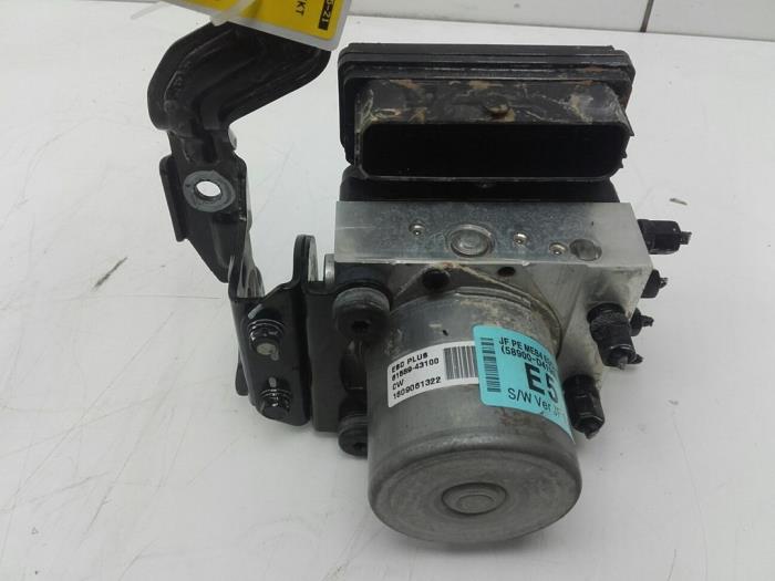 Gebruikte ABS Pomp Kia Optima (JFA) 1.6 T-GDi 16V Prijs op aanvraag aangeboden door Wessel Parts & Service B.V.