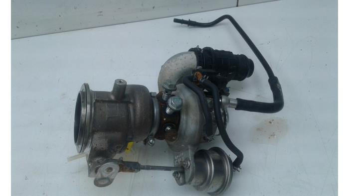Gebruikte G-lader Opel Astra K 1.4 Turbo 16V Prijs op aanvraag aangeboden door Wessel Parts & Service B.V.