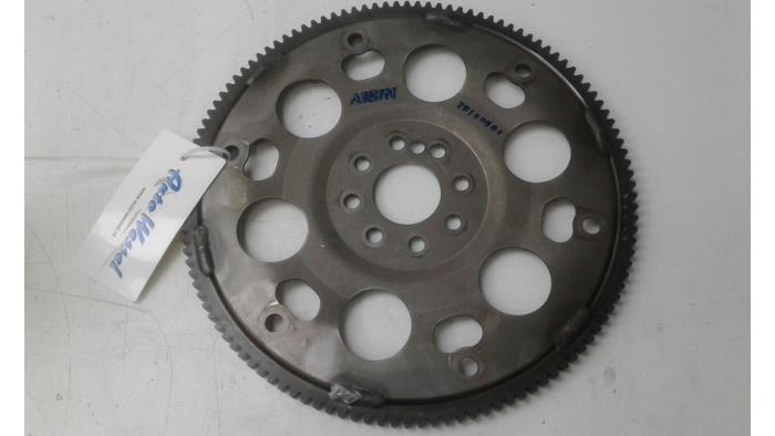 Gebruikte Starterkrans Ssang Yong Musso Grand 2.2e-XDi 4x4 Prijs € 103,95 Margeregeling aangeboden door Wessel Parts & Service B.V.