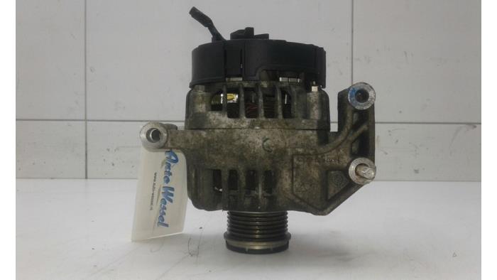 Dynamo van een Fiat Doblo (263) 1.3 D Multijet Euro 4 2010