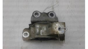 Gebruikte Motorrubber Fiat Doblo (263) 1.3 D Multijet Euro 4 Prijs € 45,00 Margeregeling aangeboden door Wessel Parts & Service B.V.