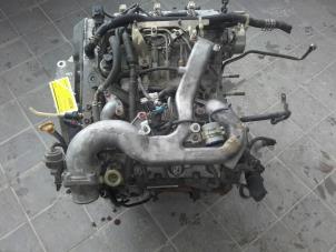Gebruikte Motor Renault Espace (JK) 3.0 dCi V6 24V Grand Espace Prijs € 850,00 Margeregeling aangeboden door Autobedrijf G.H. Wessel B.V.