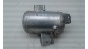 Gebruikte Luchtketel Volkswagen Phaeton (3D) 6.0 W12 48V 4Motion Prijs € 49,00 Margeregeling aangeboden door Wessel Parts & Service B.V.