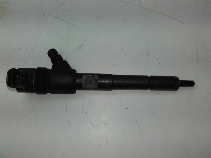 OPEL Astra H (2004-2014) Fuel Injector 0445110183 17226403
