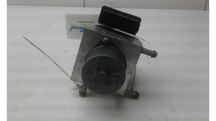 Gebruikte ABS Pomp Mini Mini (R56) 1.6 One D 16V Prijs € 156,45 Margeregeling aangeboden door Wessel Parts & Service B.V.