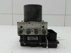 Gebruikte ABS Pomp BMW X3 (E83) 2.0d 16V Prijs € 129,00 Margeregeling aangeboden door Wessel Parts & Service B.V.