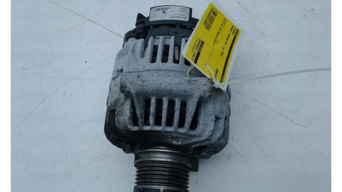 Gebruikte Dynamo Renault Megane (BA) 1.4 16V Prijs € 61,95 Margeregeling aangeboden door Wessel Parts & Service B.V.