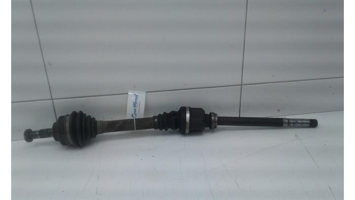 Gebruikte Steekas rechts-voor Citroen Xsara Picasso (CH) 1.6i 16V Prijs € 36,75 Margeregeling aangeboden door Wessel Parts & Service B.V.