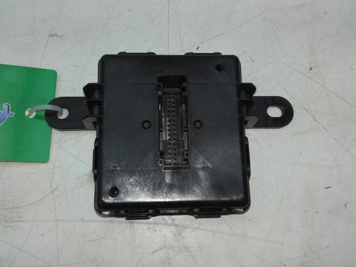 Computer Diversen van een Volkswagen Golf VIII (CD1) 1.5 eTSI 16V 2020