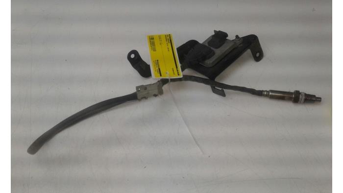 Gebruikte Nox sensor Mercedes Vito (447.6) 1.6 111 CDI 16V Prijs € 208,95 Margeregeling aangeboden door Wessel Parts & Service B.V.