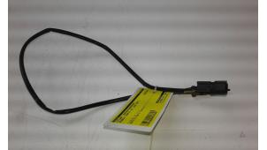 Gebruikte Uitlaat temperatuursensor Renault Trafic (1FL/2FL/3FL/4FL) 1.6 dCi Twin Turbo Prijs € 45,00 Margeregeling aangeboden door Wessel Parts & Service B.V.