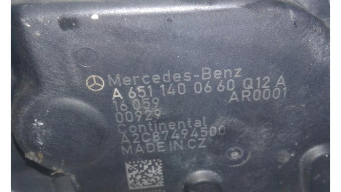 Uitlaat gasklep (EGR) van een Mercedes-Benz Vito Mixto (447.7) 2.2 119 CDI 16V BlueTEC 2016