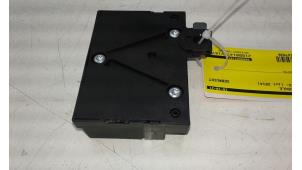 Gebruikte Brandstofpomp module Mercedes Vito (639.6) 3.0 122 CDI V6 24V Prijs € 49,00 Margeregeling aangeboden door Wessel Parts & Service B.V.