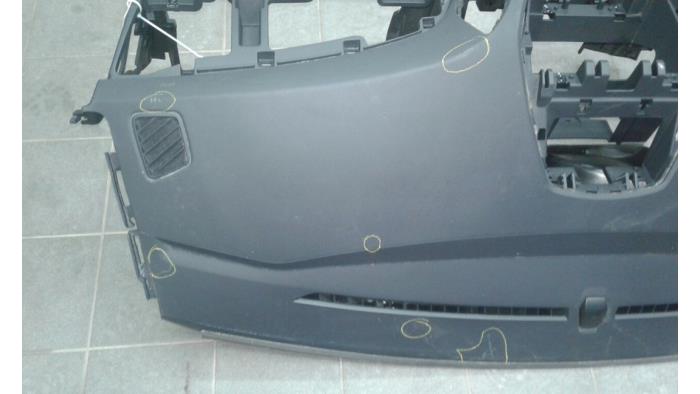 Dashboard van een Hyundai iX35 (LM) 2.0 CRDi 16V 4x4 2013