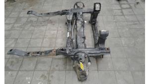 Gebruikte Subframe Volkswagen Crafter 2.0 TDI Prijs € 249,00 Margeregeling aangeboden door Wessel Parts & Service B.V.
