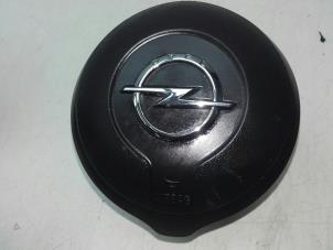 Gebruikte Airbag links (Stuur) Opel Adam 1.0 Ecotec 12V SIDI Turbo Prijs € 225,00 Margeregeling aangeboden door Autobedrijf G.H. Wessel B.V.