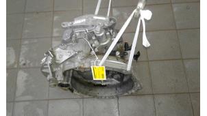 Gebruikte Versnellingsbak Opel Corsa E 1.4 Turbo 16V Prijs € 699,00 Margeregeling aangeboden door Wessel Parts & Service B.V.