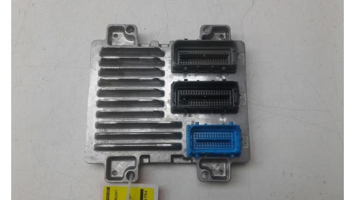 Gebruikte Computer Motormanagement Opel Corsa E 1.4 Turbo 16V Prijs € 183,75 Margeregeling aangeboden door Wessel Parts & Service B.V.