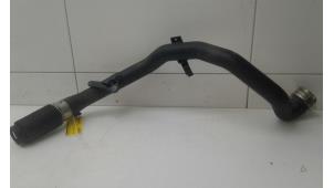 Gebruikte Intercooler Buis Opel Astra K 1.2 Turbo 12V Prijs € 59,00 Margeregeling aangeboden door Wessel Parts & Service B.V.