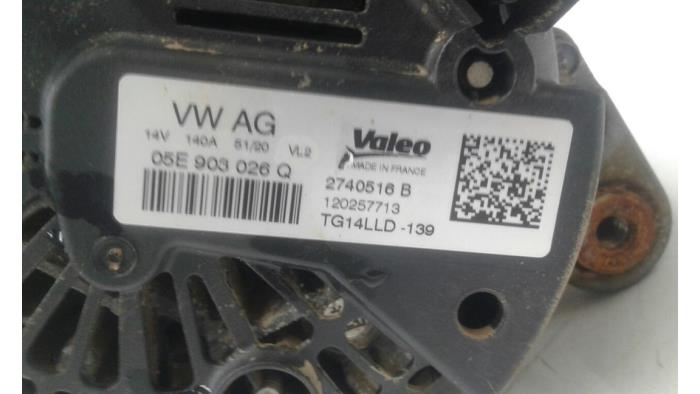 Dynamo van een Seat Arona (KJX) 1.0 TGI 12V 2021
