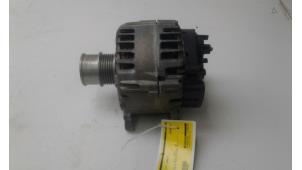 Gebruikte Alternator Seat Arona (KJX) 1.0 TGI 12V Prijs op aanvraag aangeboden door Wessel Parts & Service B.V.